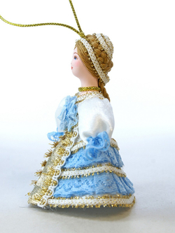Кукла-подвеска Дама в бальном платье.