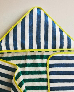 ZARA HOME ДЕТСКОЕ БАННОЕ ПОЛОТЕНЦЕ ИЗ ВЕЛЮРА X THE ANIMALS OBSERVATOR, СИНИЙY