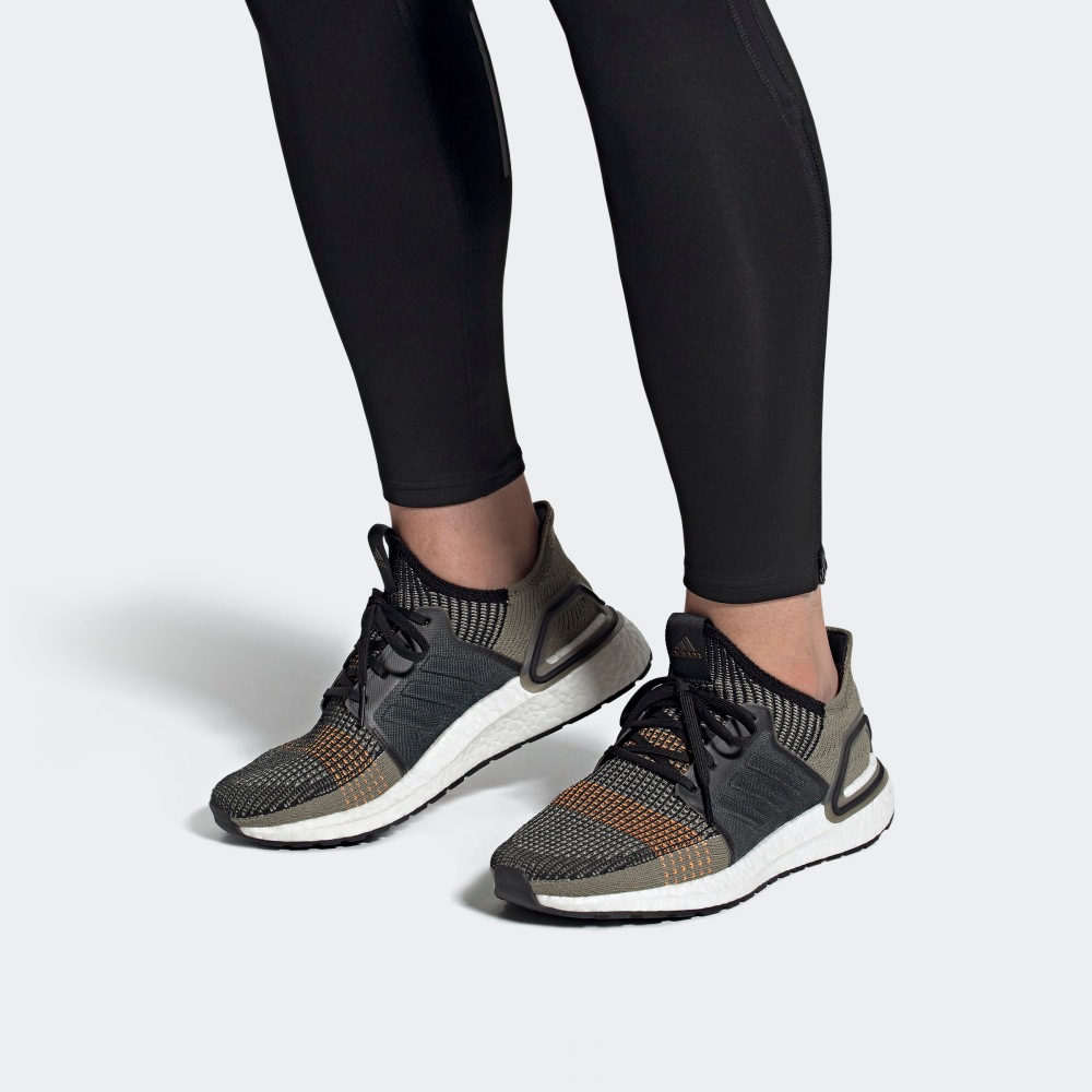 Кроссовки Adidas Edge Runner