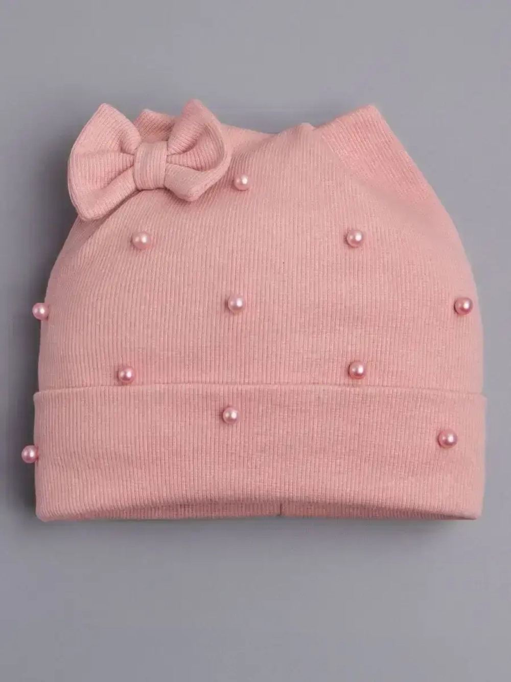 Шапка для девочки осенняя с бусинами