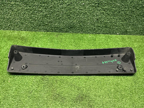 Площадка номера Mercedes GLE V167 (2018-2024) AMG