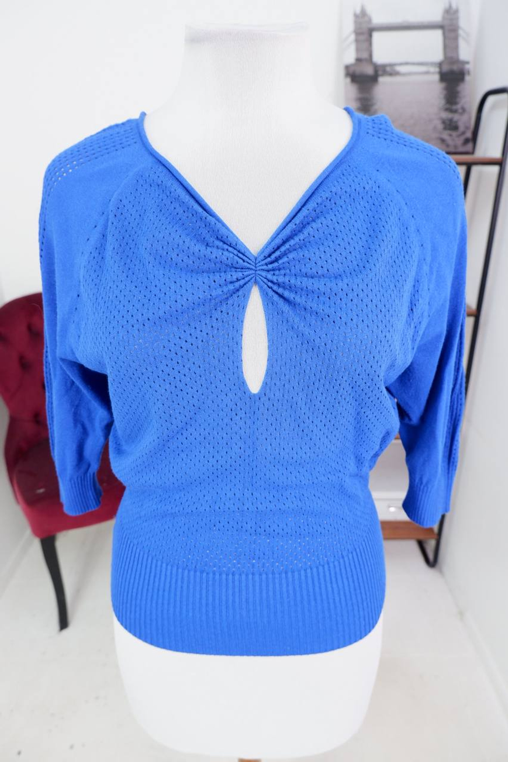 Джемпер свободного кроя, визуально на 44 размер