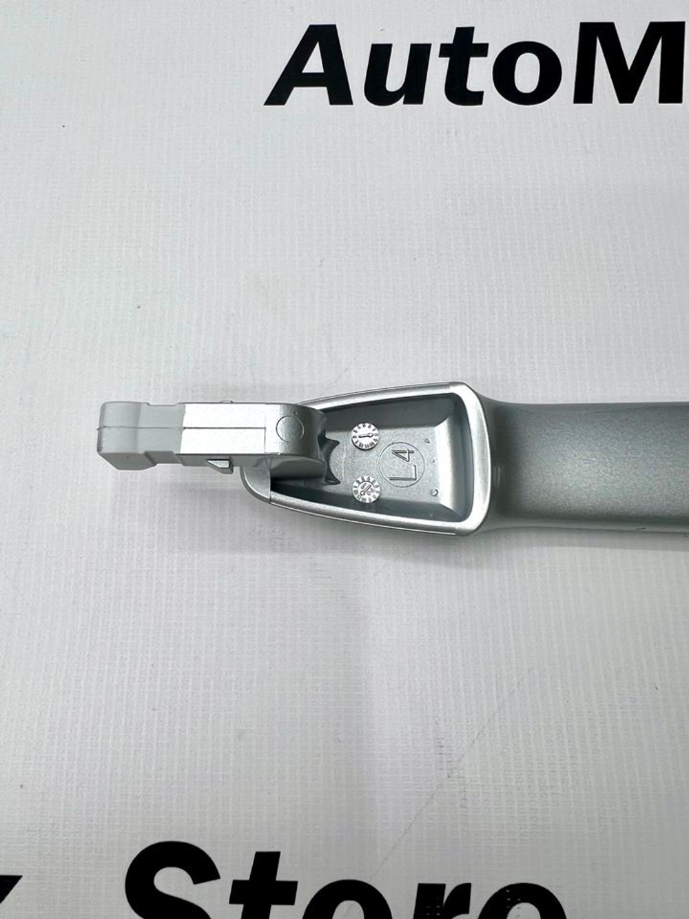 Ручка двери внешняя левая Mitsubishi Outlander. 5716A013HU. Оригинал