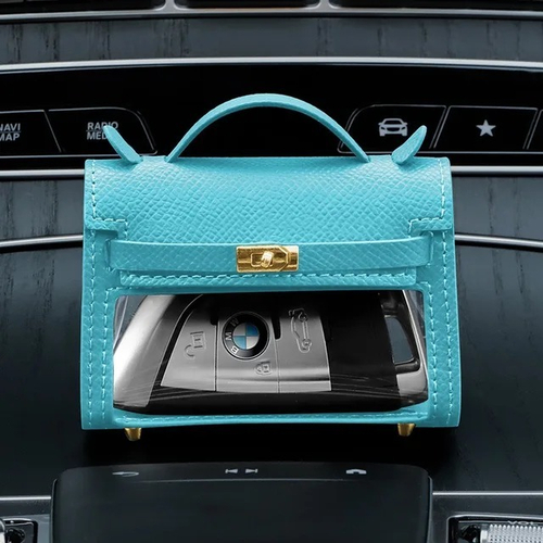 Универсальный чехол сумка синего цвета (Sky Blue) с цепочкой через плечо для хранения ключей от автомобиля или наушников