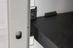 Уличный шкаф TOOMAX 2х дверный глубокий WOODY'S XL (4 полки), светло-серый