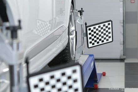 Цена на ТехноВектор (7202 KAB) стенд сход-развал 3D