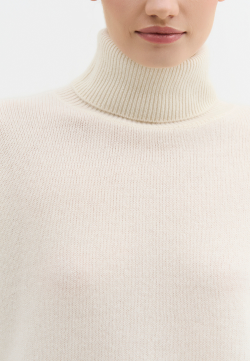 Кашемировый свитер