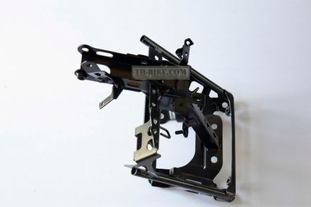 2DP-F8356-00. STAY 1. Headlight stay Yamaha N-max