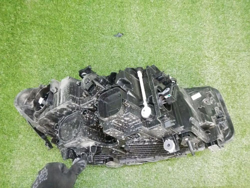 Фара левая BMW 5er G30 (2020-2023) LED