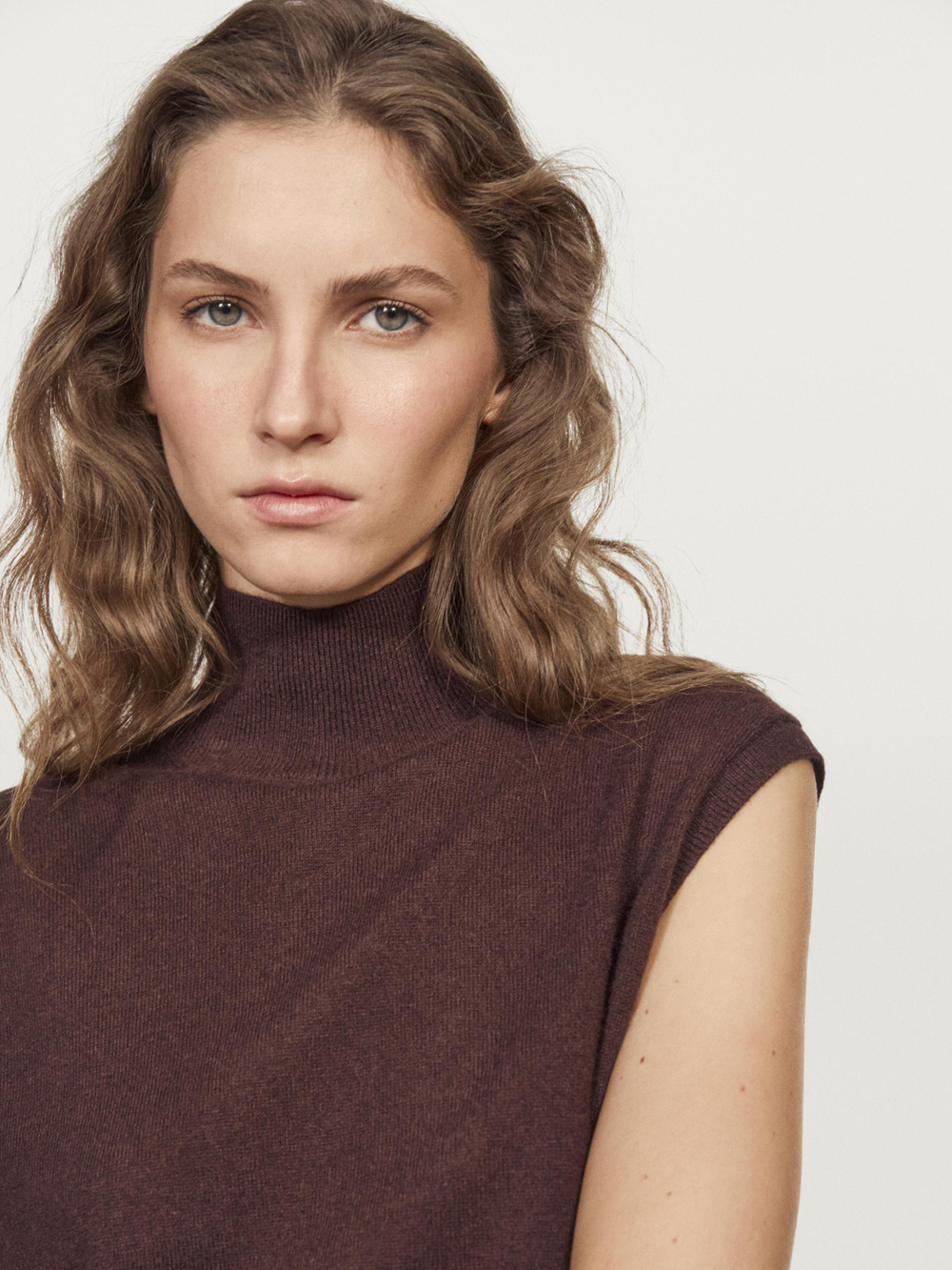 Massimo Dutti Трикотажный жилет из 100% кашемира, гранатовый