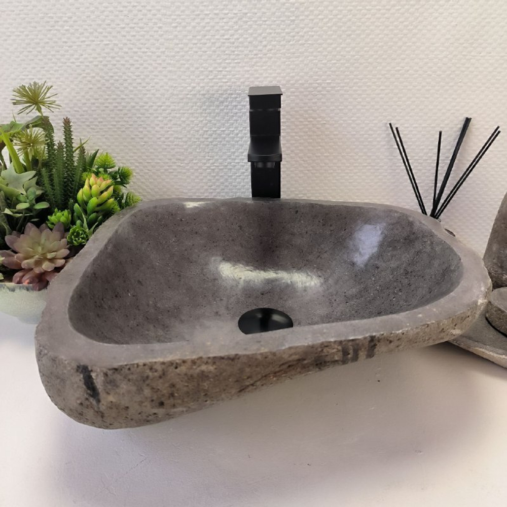 Раковина из речного камня RS-63341 (42*39*15) 0122