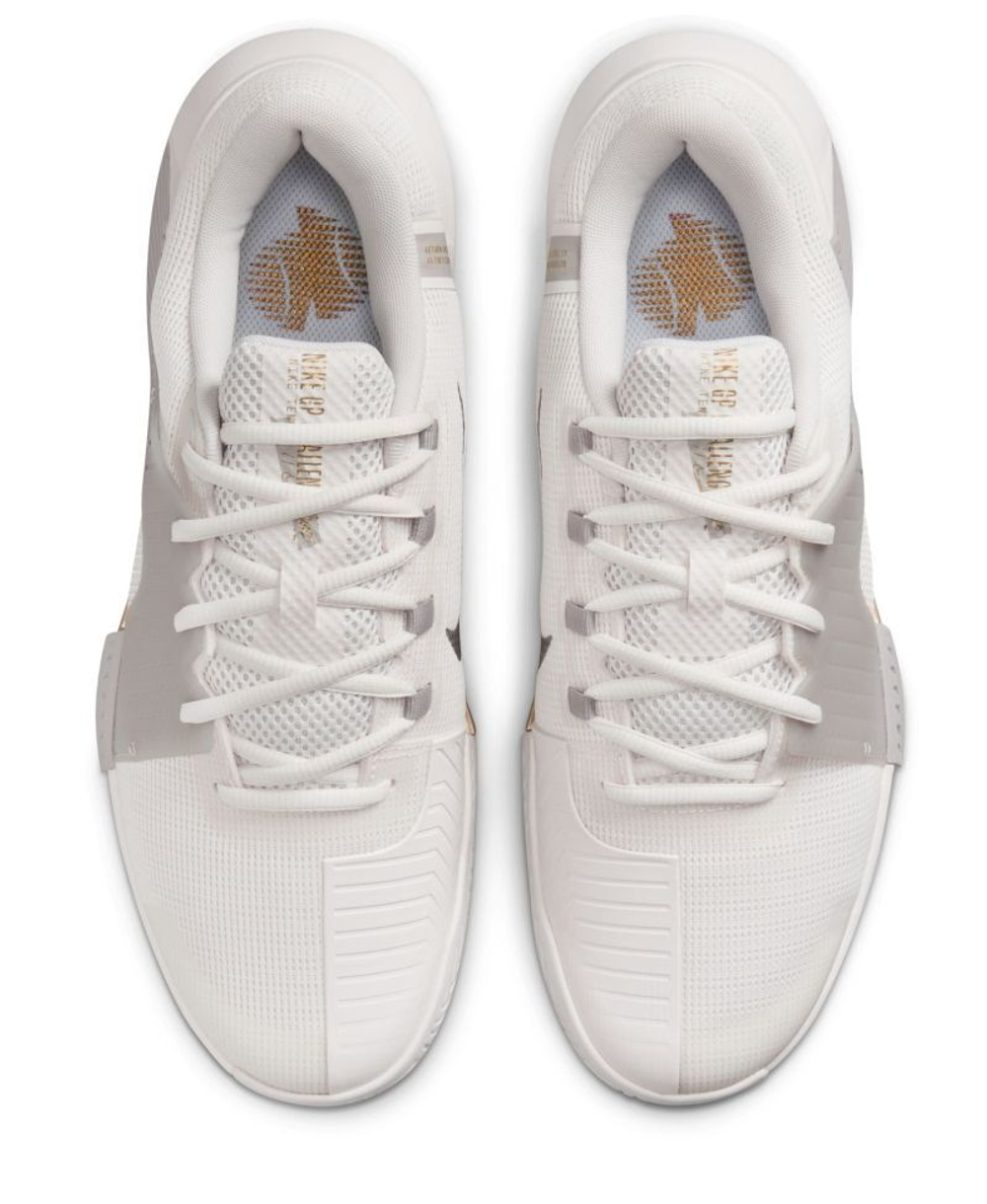 Мужские кроссовки теннисные Nike Zoom GP Challenge 1 Premium - белый