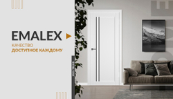 Межкомнатная дверь Emalex 33 цвет Emalex Ice (белый матовый, без текстуры Soft), стекло черное BLACK GLOSS