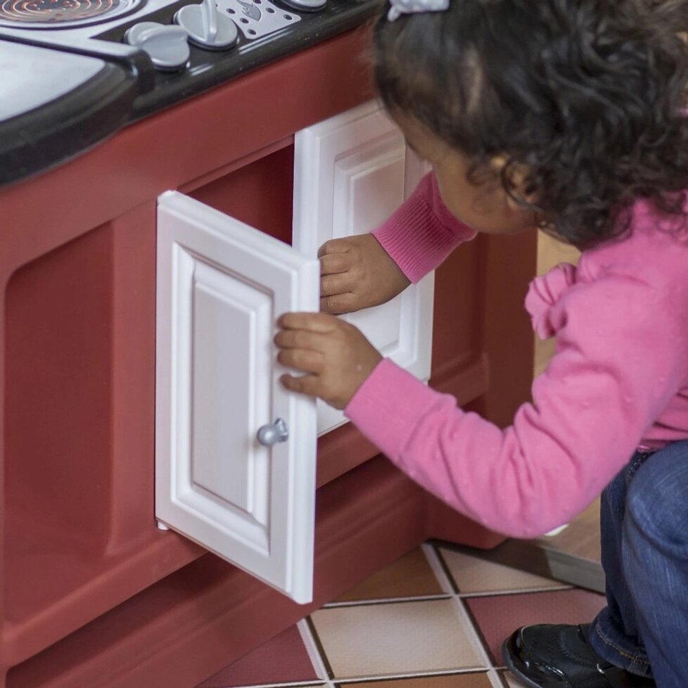 Step 2- Кухня "Веселые поварята"