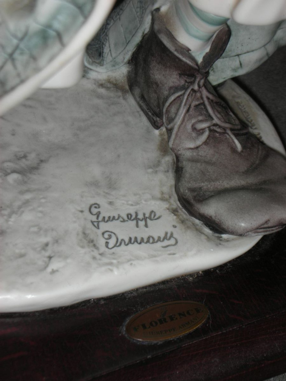 Статуэтка. Фарфор. Озорной клоун. Capodimonte. Италия