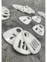 Номерки для гардероба прорезные пластик