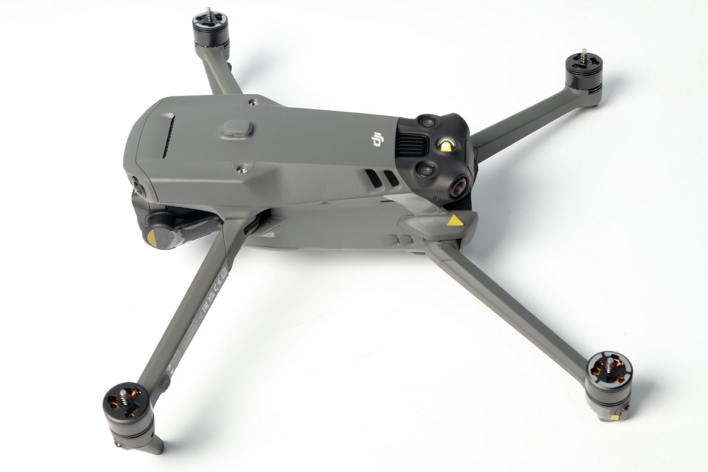 Квaдpoкoптеp DJI Маviс 3Т Тhermаl