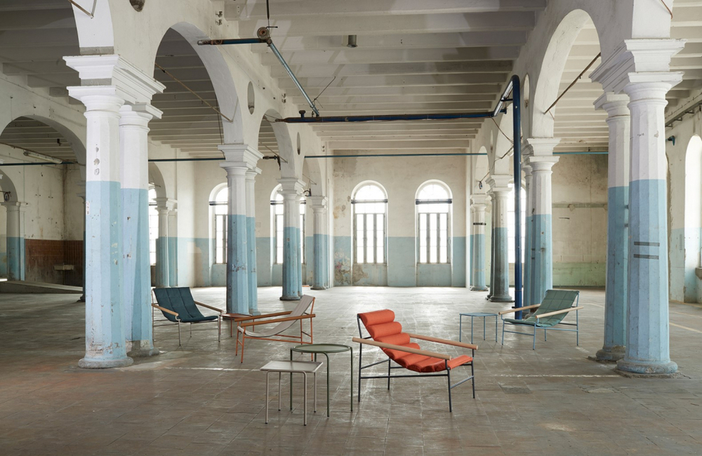 Кресло лаунж металлическое Scab Design Dress Code Glam Indoor, тортора, красный