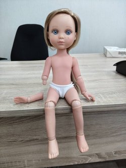 Уценка7 Кукла BERJUAN виниловая шарнирная 35см Ева (4820)