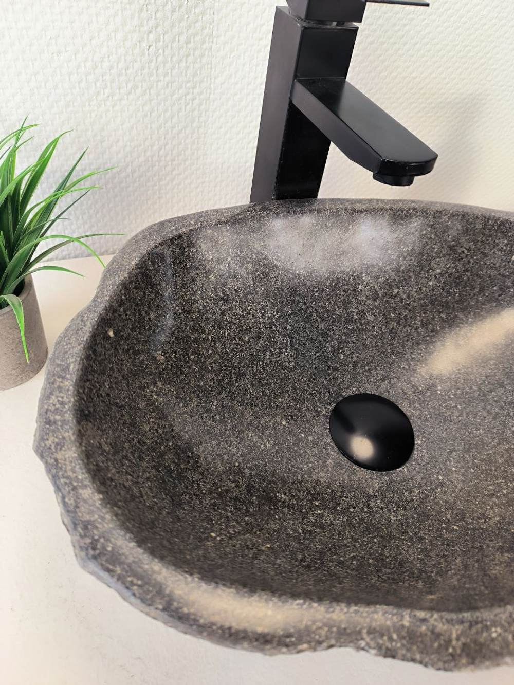 Раковина из речного камня RS-65986 46х33х14 из натурального камня