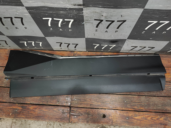 Накладка двери передней левой GAC GS8 2 21-нв Б/У Оригинал 7155091DRS0300