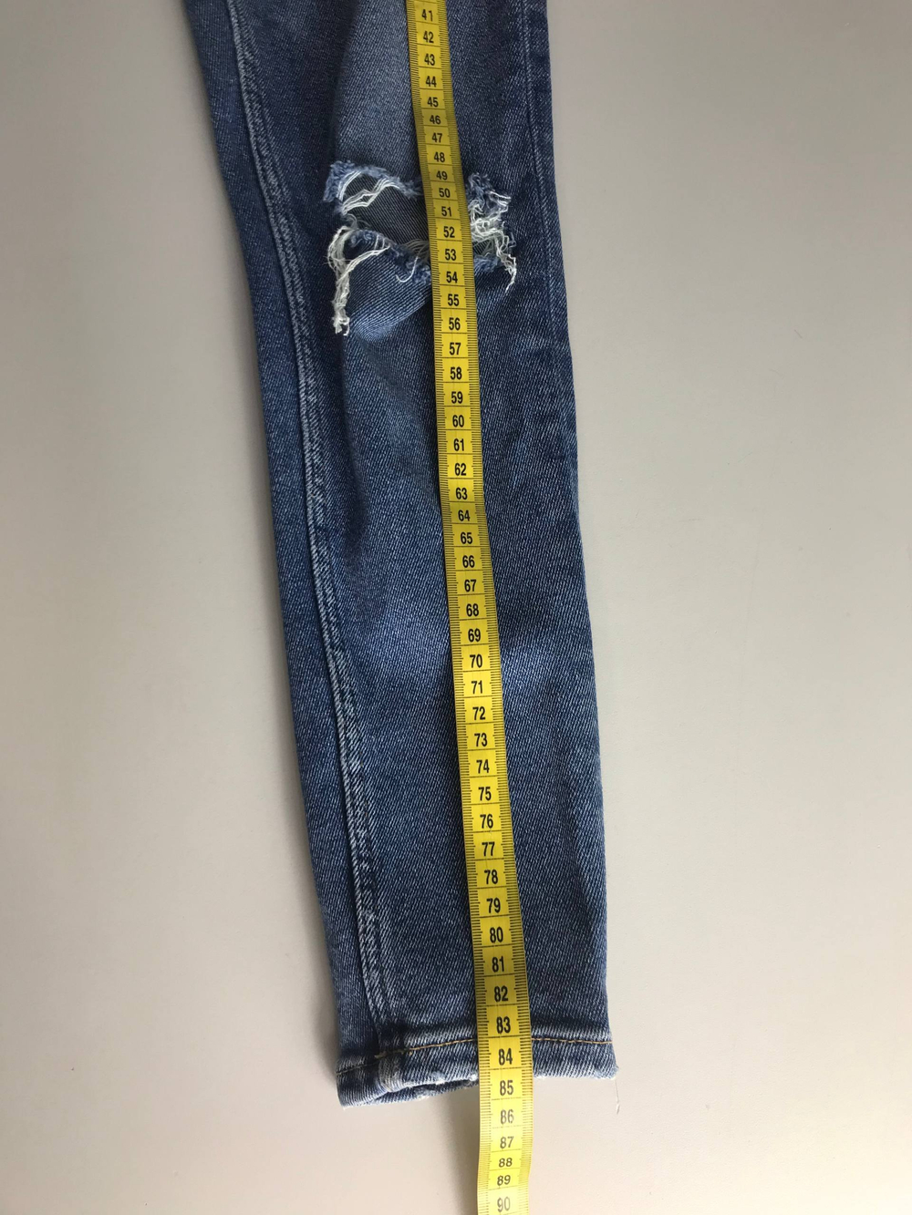 Джинсы Zara для стильной девочки, на 11/12 лет