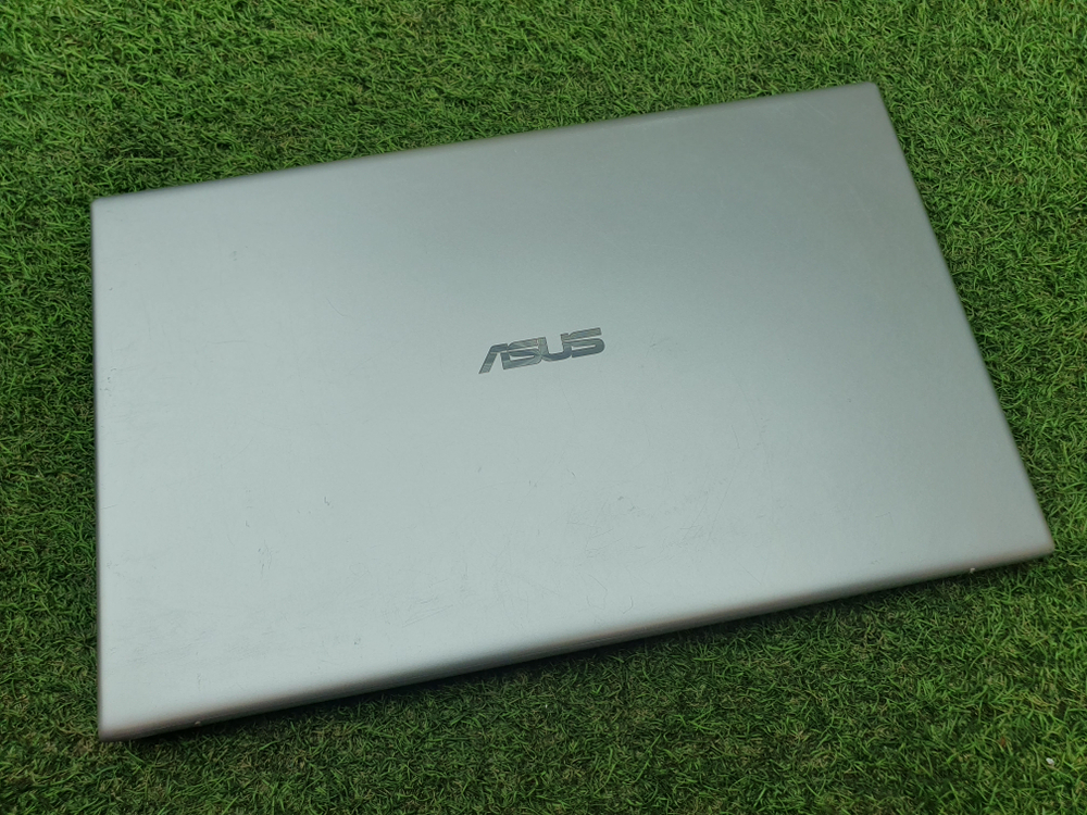 Ноутбук ASUS i3-8/8Gb/VivoBook X712FA-BX025T