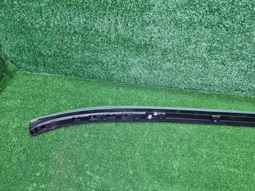 Рейлинг правый Geely Atlas Pro (2021-н.в.)