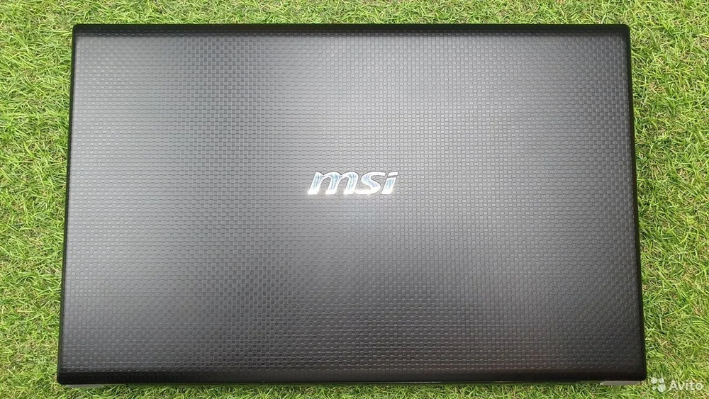 Игровой 17.3" MSI i5/nvidia 520M покупка/продажа