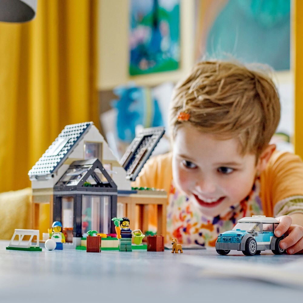 LEGO City — Семейный дом и электромобиль 60398 / артикул   60398  / GTIN 5702017462363