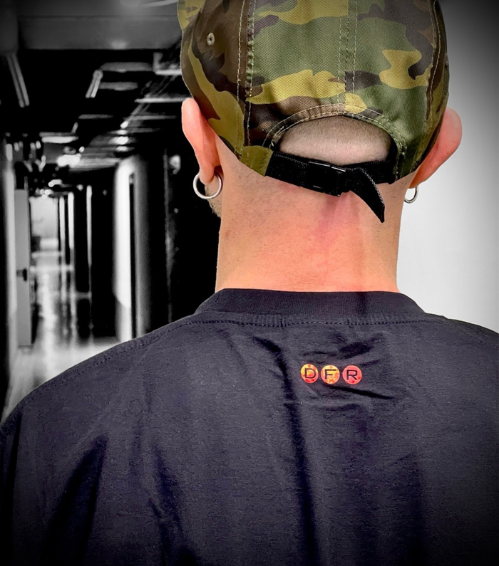 Футболка Руставели-Магма