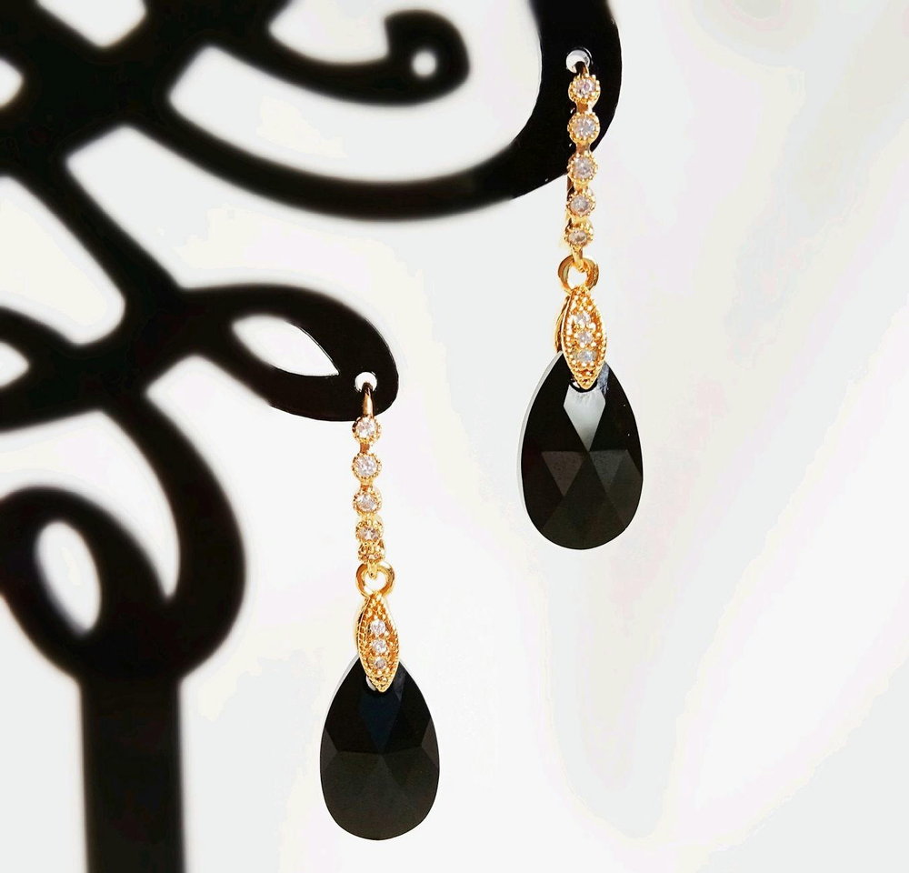 Серьги капли с кристаллами Swarovski черные