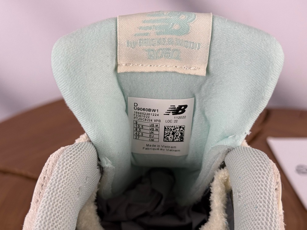 New Balance 9060 Bricks And Wood