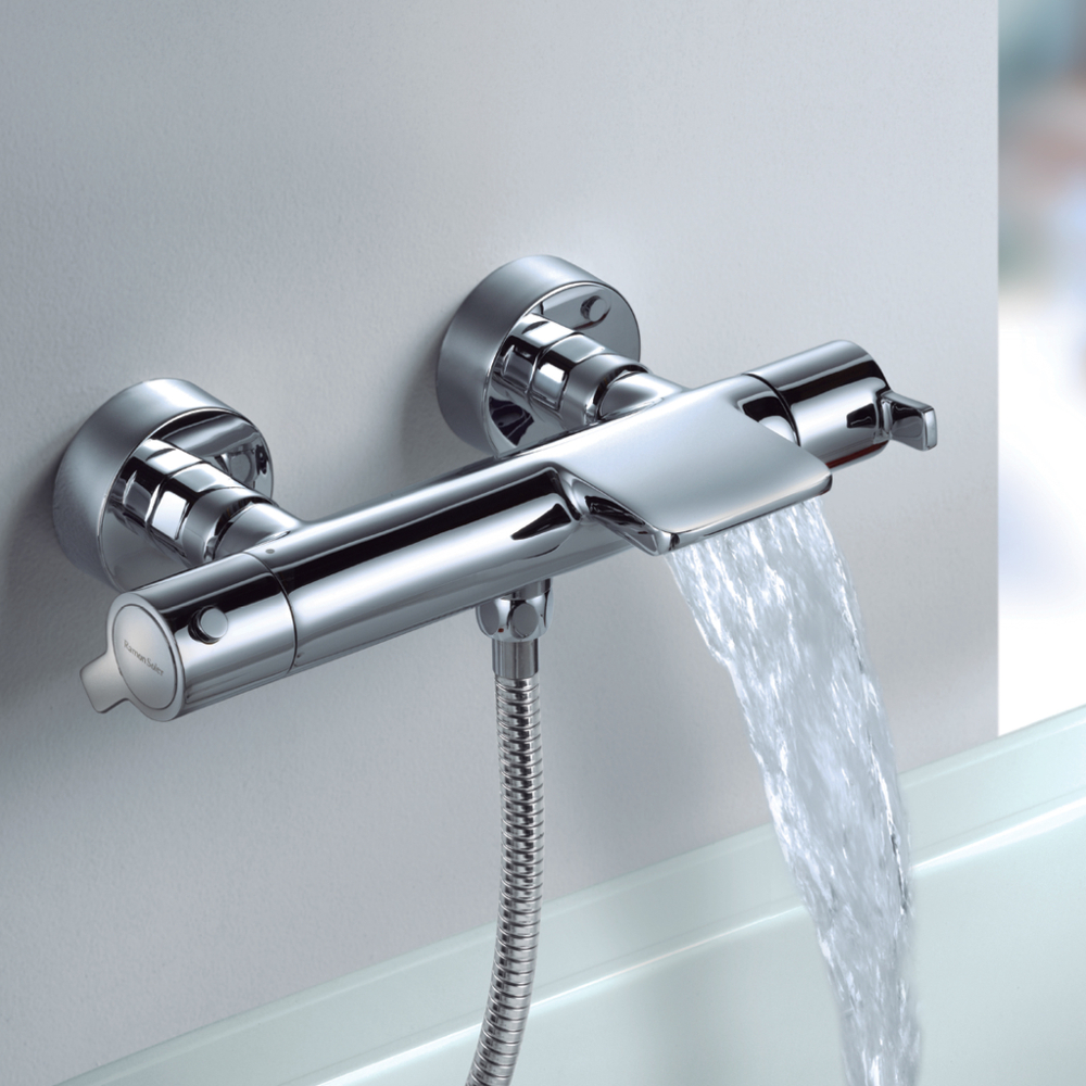 Смеситель термостатический для ванны (каскад) с душевым комплектом BLAUTHERM 943901T1