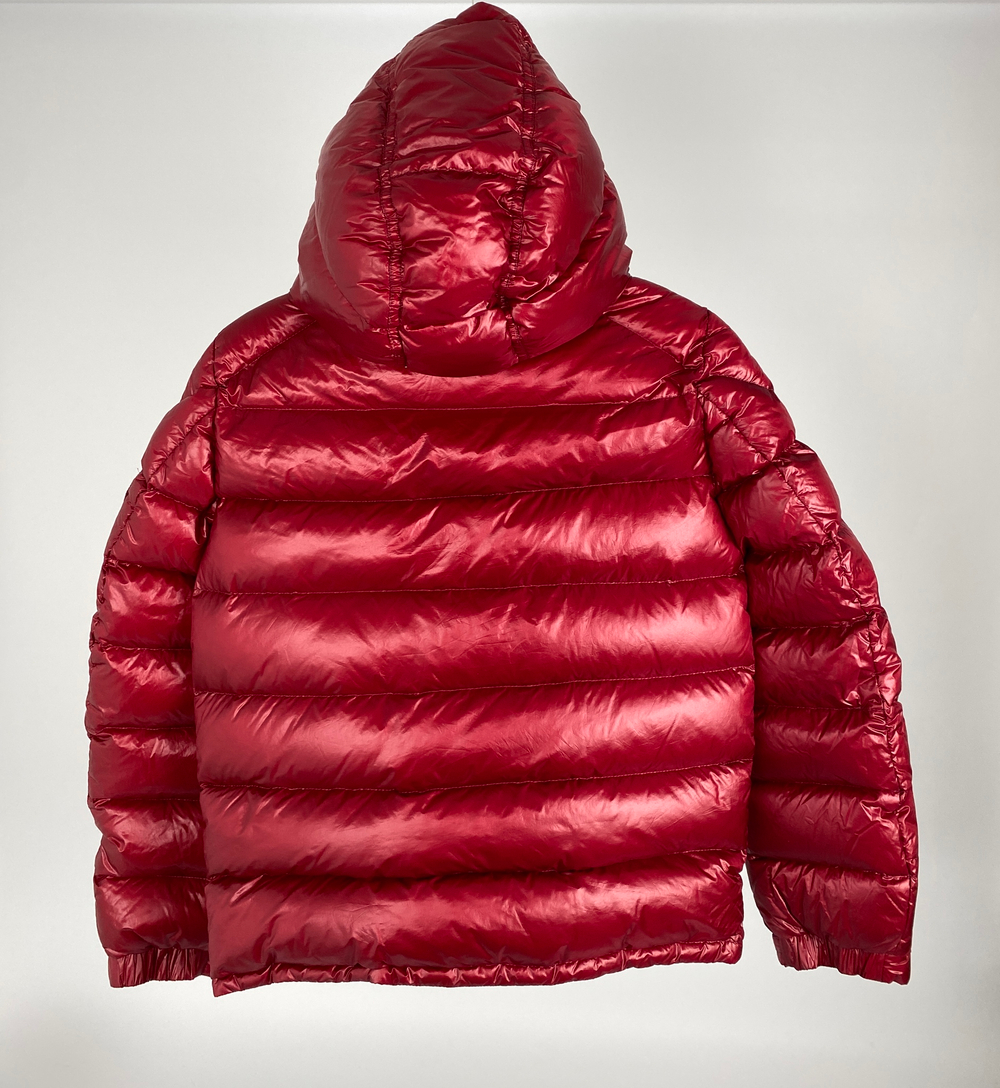 Пуховик Moncler