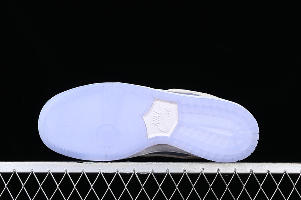 Nike SB Dunk Low Wolf Grey