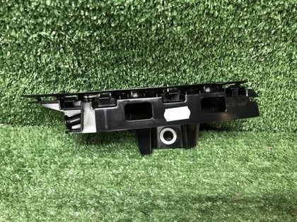 Кронштейн переднего бампера правый VW Polo 6 20-22