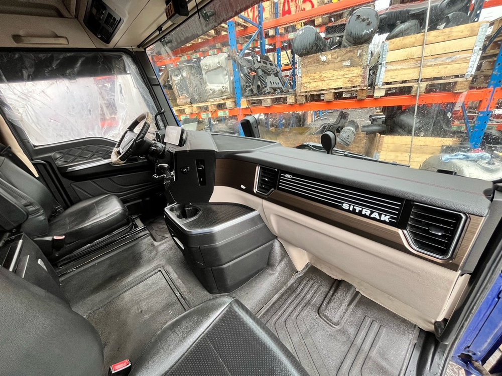 Кабина C7H MAX в сборе 2023г.