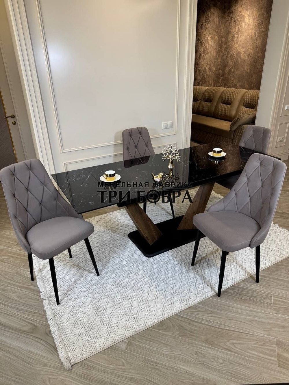 Кухонный раскладной стол "Вирджиния" , черный мрамор и 4 стула ЛОНДОН