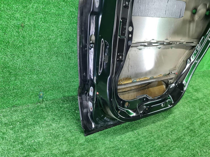 Дверь задняя правая Hyundai Santa Fe 2 (2005-2012)