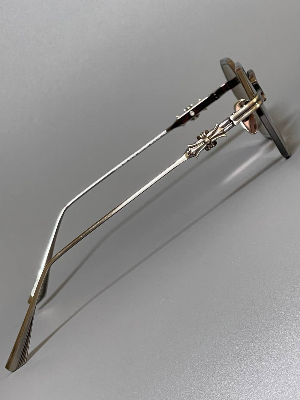 Солнцезащитные очки Chrome Hearts