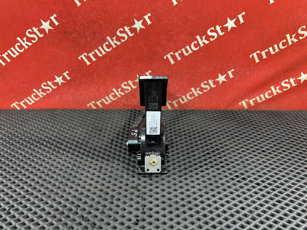 Педаль газа 2023г