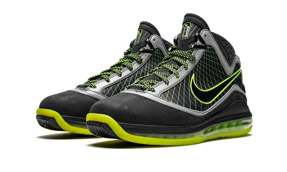 Купить в Москве DJ Clark Kent x Nike LeBron 7 112