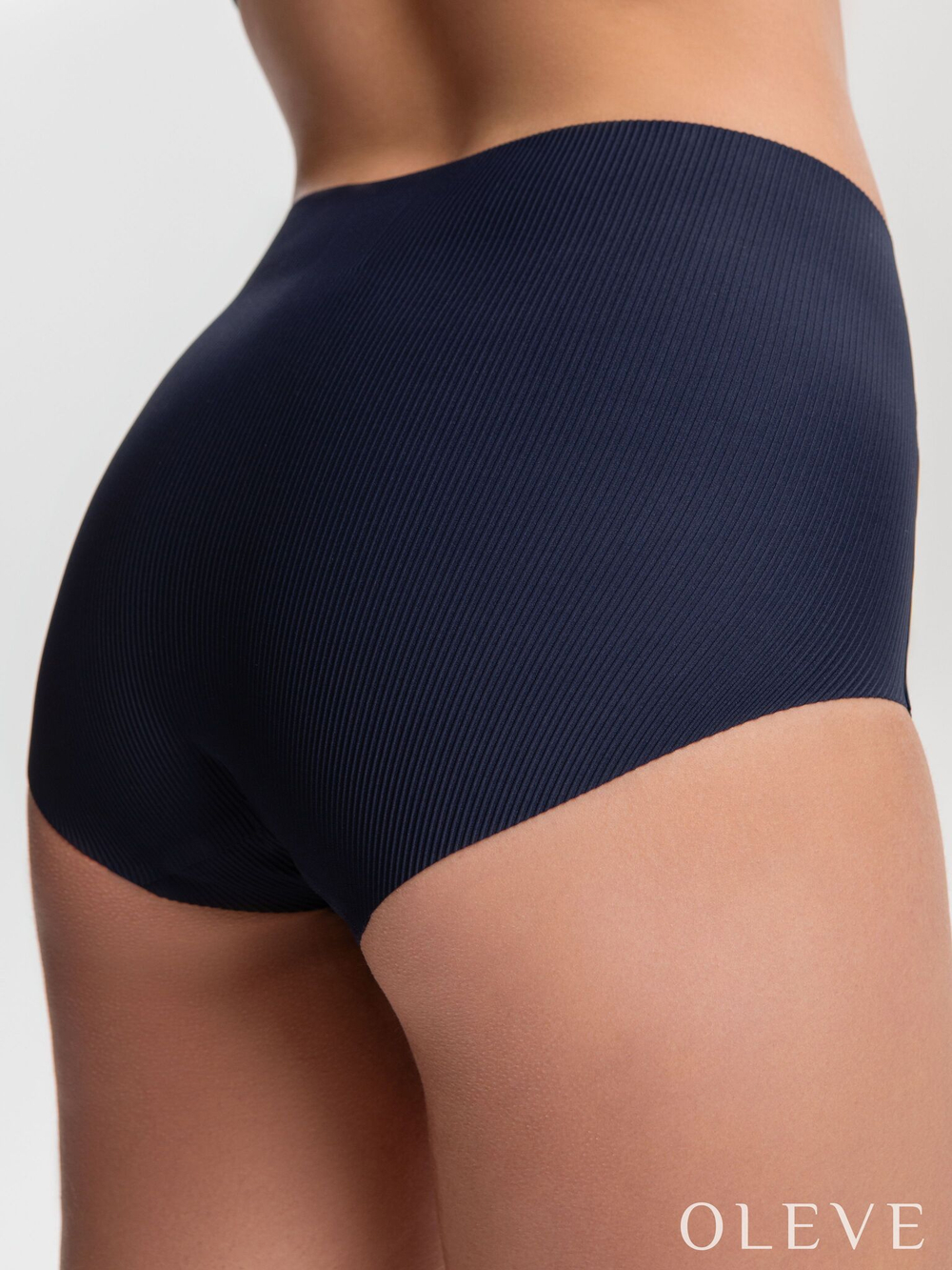 Бесшовные трусы в рубчик Plus size