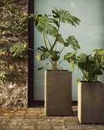 Набор из 2 высоких кашпо Minoa горчичного цвета из песчаника 44 x 44 см