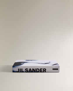 Jil Sander. Монография о дизайнере и бренде (на английском языке)
