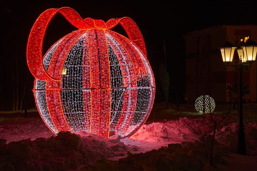 Светодиодный шар с бантом