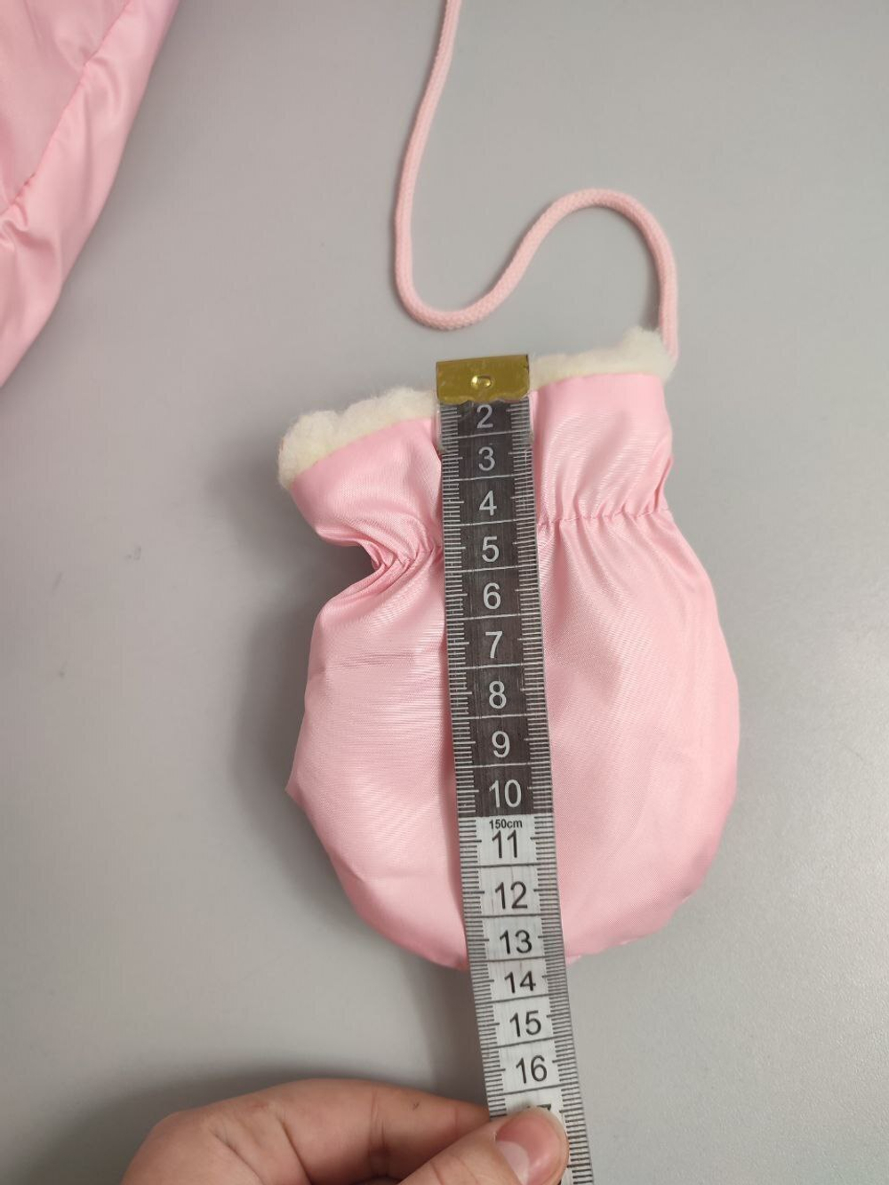 Комбинезон-конверт Rusland на овчине на 9-12 месяцев