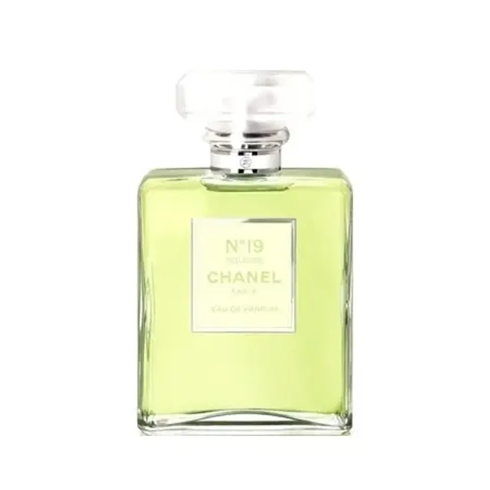 Женская парфюмерная вода CHANEL N°19 Poudre EDP 100 мл