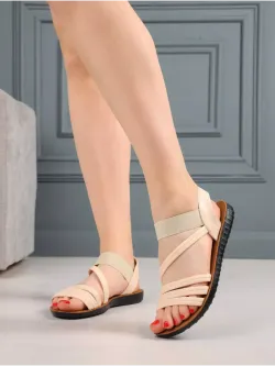 Сандалии летние